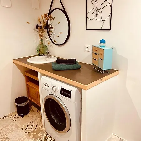 Le Camille Charming With Garden 5 Min Chu Apartment