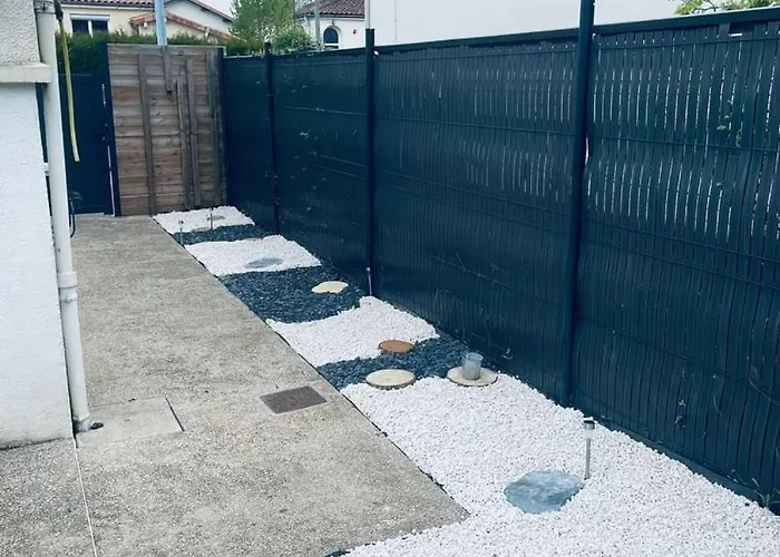 Le Camille Charming With Garden 5 Min Chu Apartment Poitiers