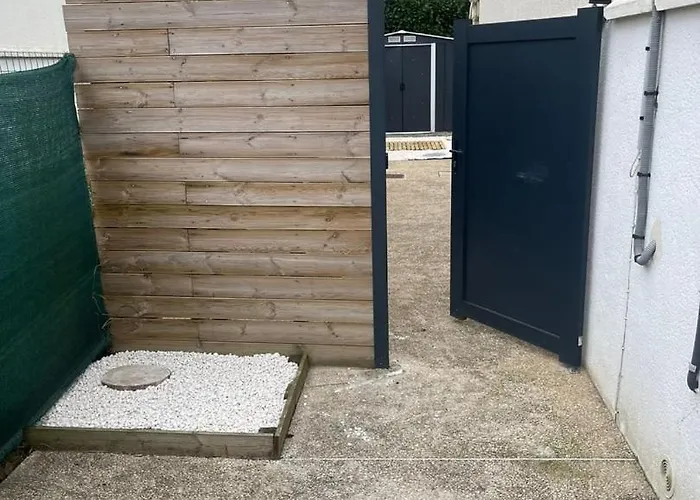 Apartment Le Camille Charming With Garden 5 Min Chu *